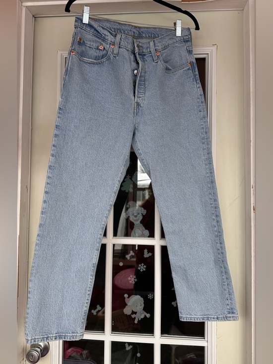 Levi's Denim - Levi’s 501 Original Jeans Light Wash Straight Leg High Rise - size W29 L26